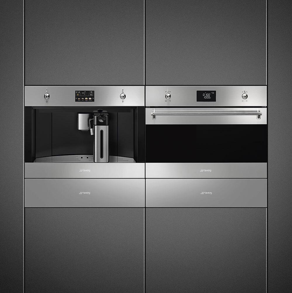 Machine à café Smeg CMSU4303X en acier inoxydable Cmsu4303X