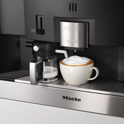 Miele CVC Cvc - Cappuccinatore Pour une mousse de lait parfaitement onctueuse et crémeuse.