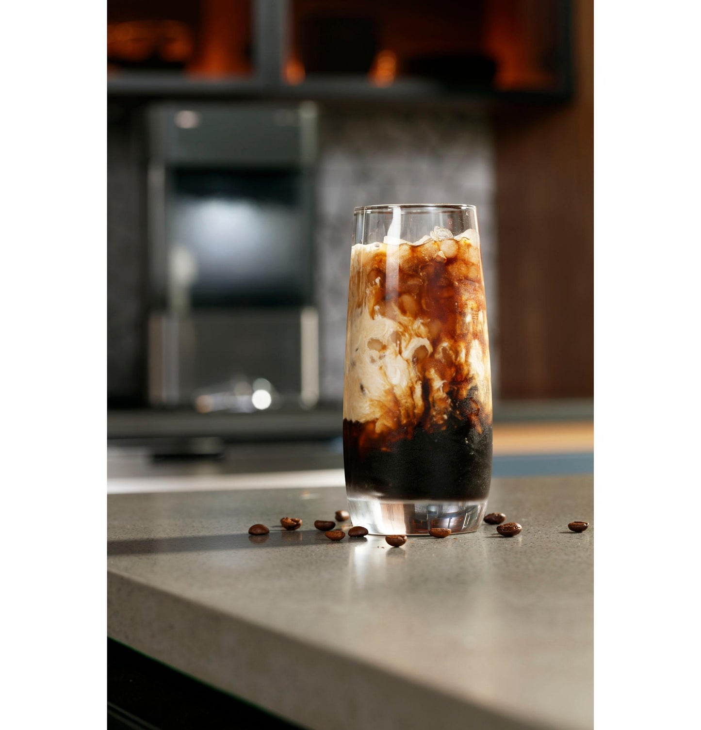 Machine à glaçons en pépites GE Profile™ Opal™ 2.0 XPIO23BCBT