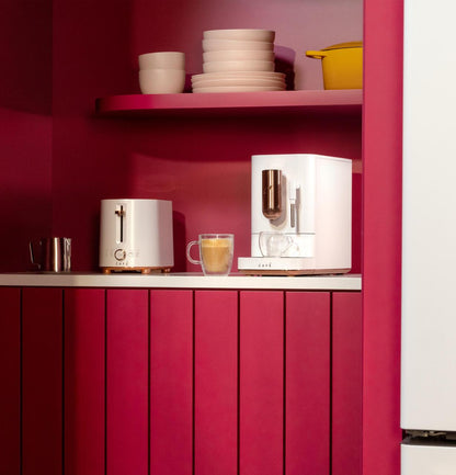 Machine à expresso automatique Café™ Affetto C7CEBBS4RW3 avec mousseur à lait