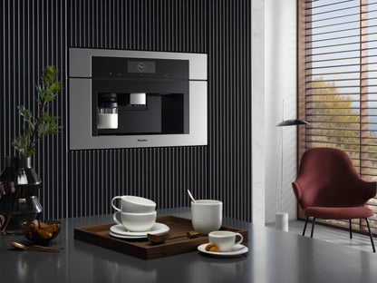 Miele CVA7775CTS CVA 7775 Clean Touch Steel - Machine à café encastrable avec Directwater. Design parfaitement combinable avec Coffeeselect + Autodescale pour les exigences les plus élevées.
